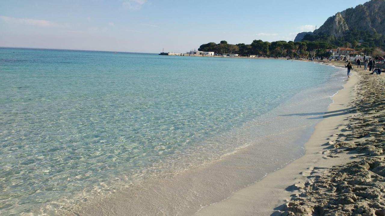 Porta Nuove Vacanze Palermo Exterior foto